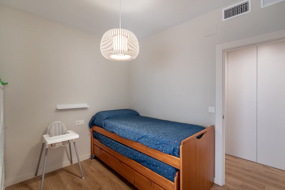 3 makuuhuone Asunto myytävänä paikassa Granada kaupunki - 495 000 € (Ref: 9359537)