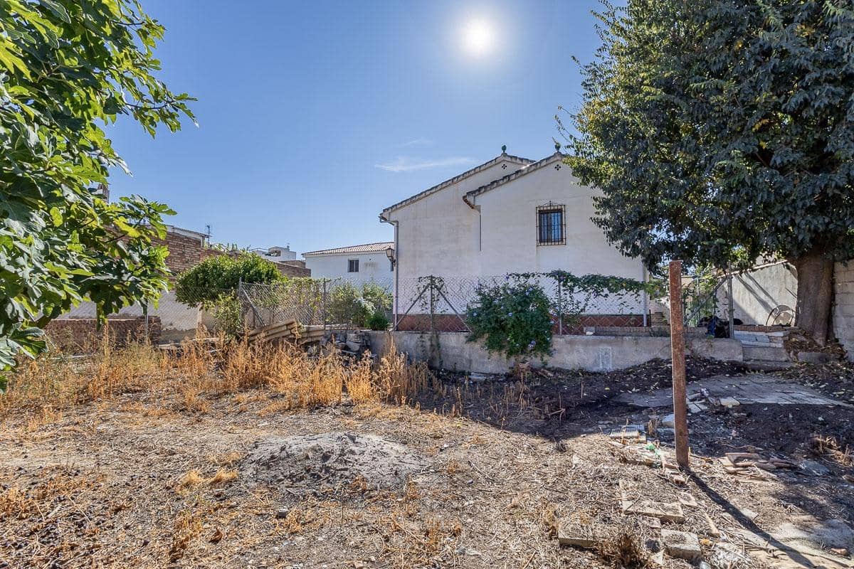 3 bedroom Villa for sale in Ogijares with garage - € 450,000 (Ref: 9367470)