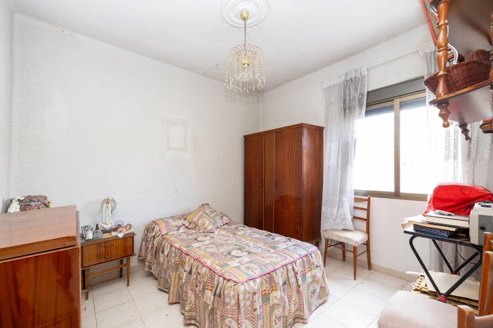 3 soveværelse Rækkehus til salg i Granada by - € 160.000 (Ref: 9373841)