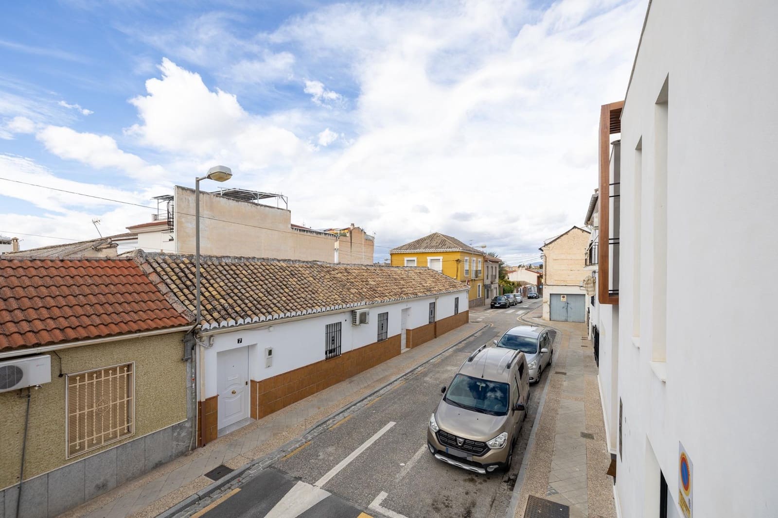 3 soveværelse Rækkehus til salg i Granada by - € 160.000 (Ref: 9373841)