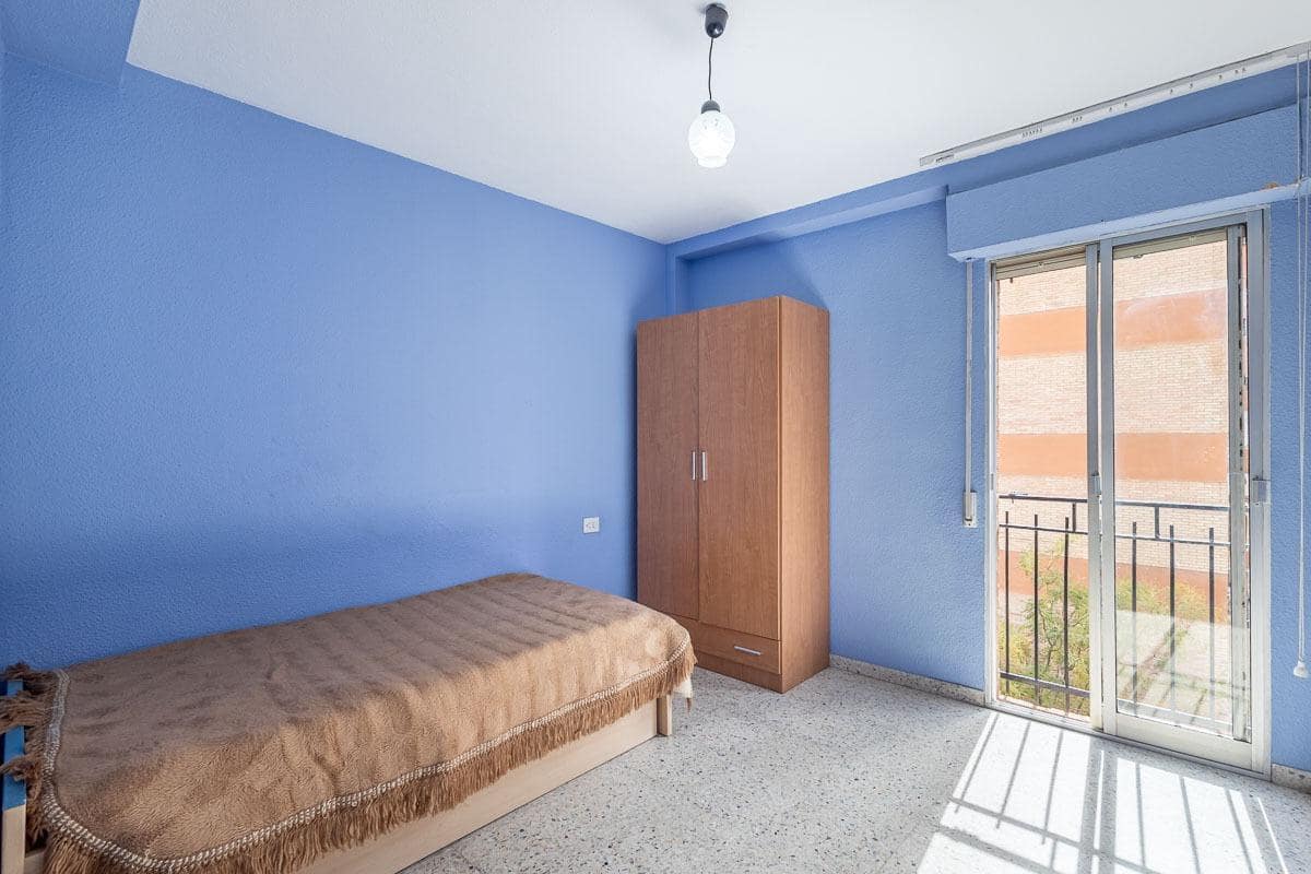 3 makuuhuone Asunto myytävänä paikassa Granada kaupunki - 189 000 € (Ref: 9373842)