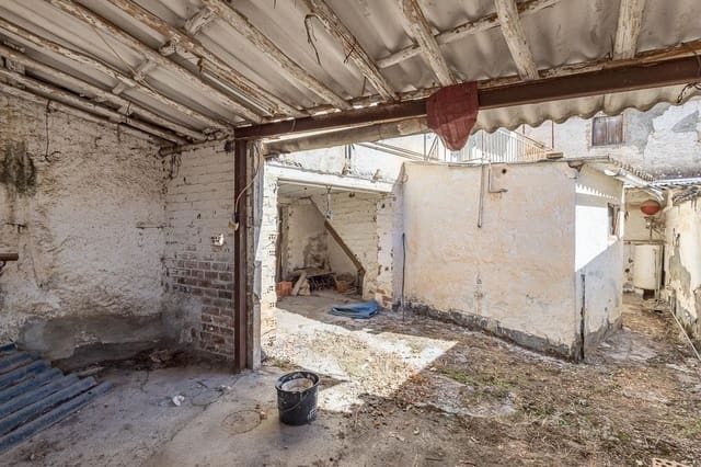 Dom na sprzedaż w Ogíjares - 99 900 € (Ref: 9373843)