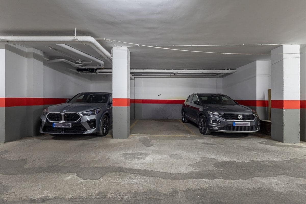 Garage for sale in Granada city - € 39,900 (Ref: 9382804)