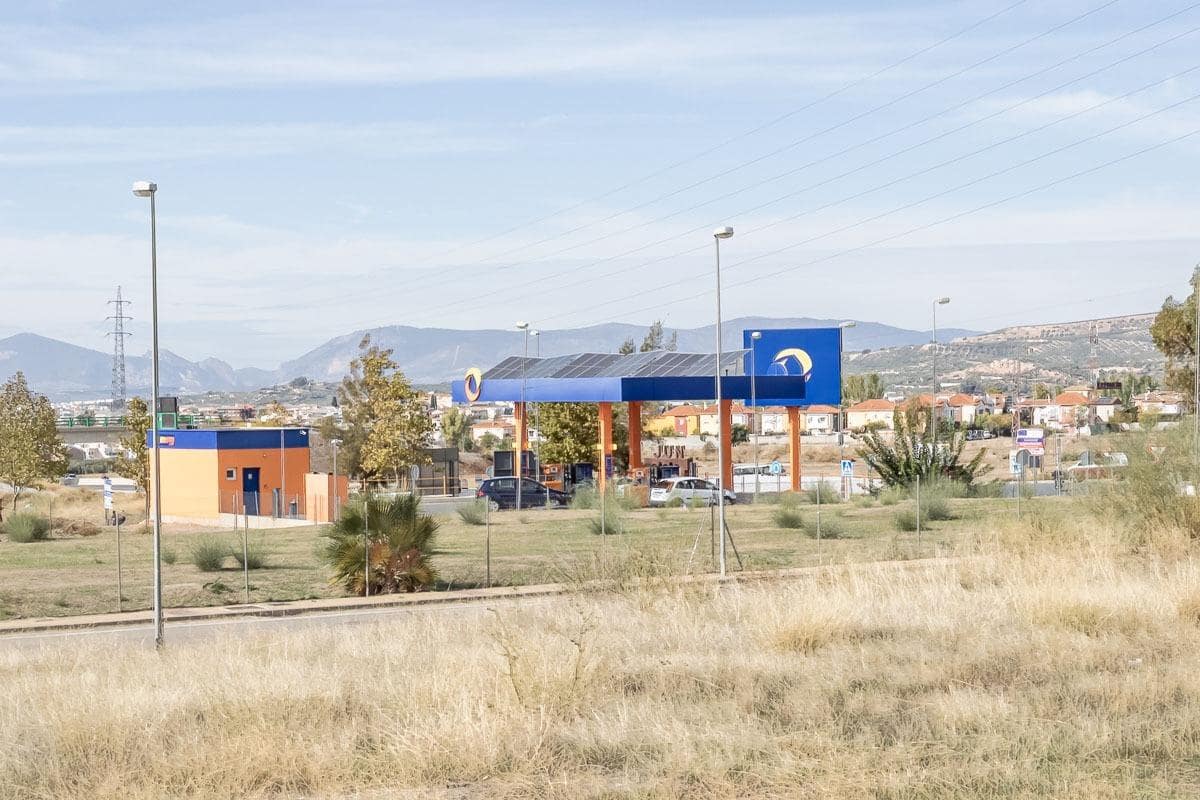 4 chambre Villa/Maison Mitoyenne à vendre à Jun avec piscine garage - 280 000 € (Ref: 9382805)