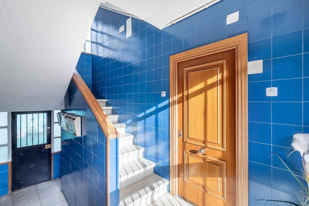 3 soveværelse Lejlighed til salg i Granada by - € 190.000 (Ref: 9382806)