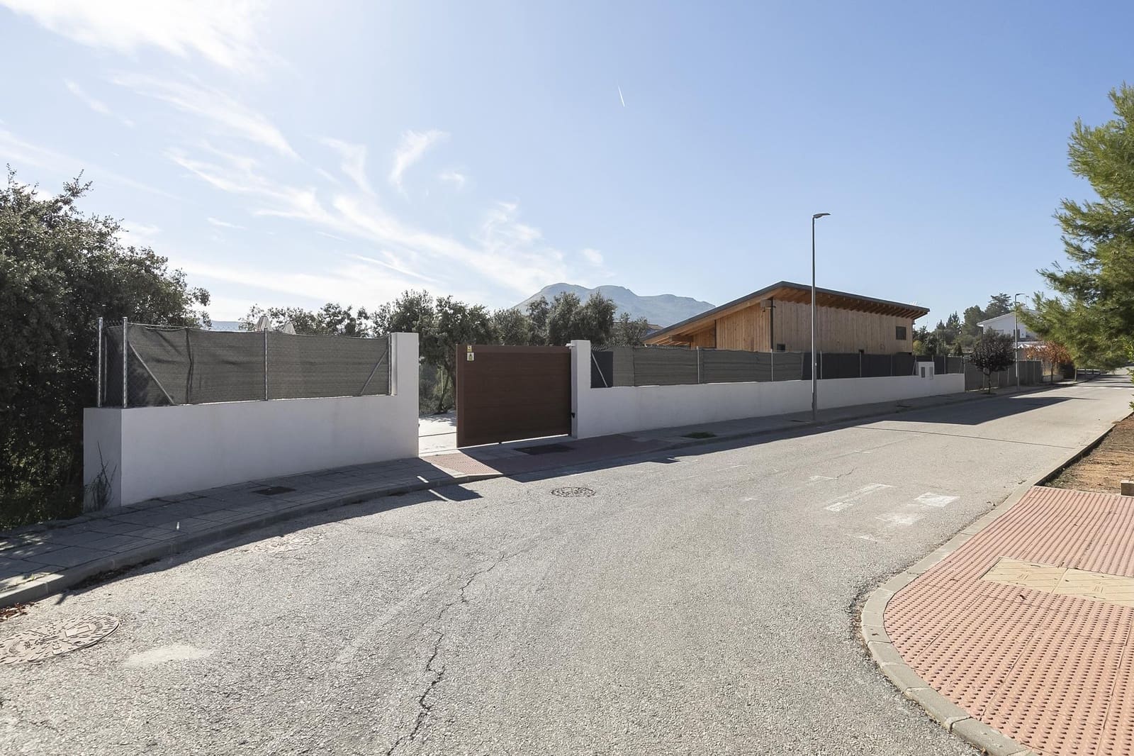 2 soveværelse Rækkehus til salg i Atarfe med swimmingpool - € 393.000 (Ref: 9387865)