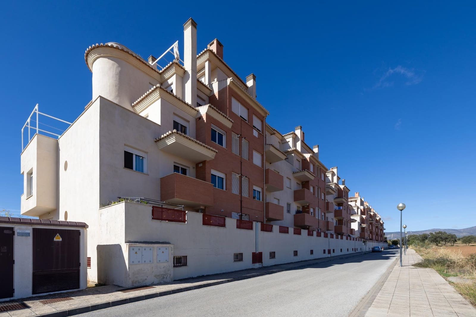 3 soveværelse Lejlighed til salg i Atarfe med swimmingpool garage - € 235.000 (Ref: 9387866)