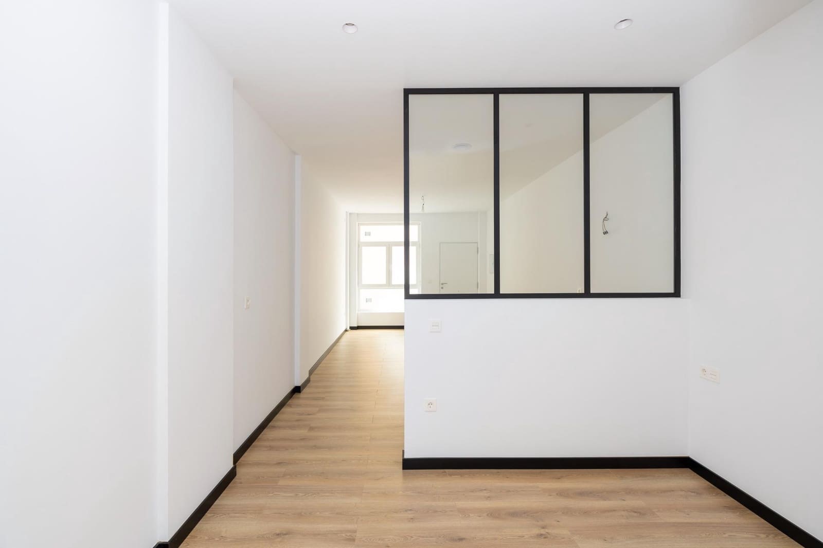 Studio til salgs i Granada by - € 160 000 (Ref: 9390772)