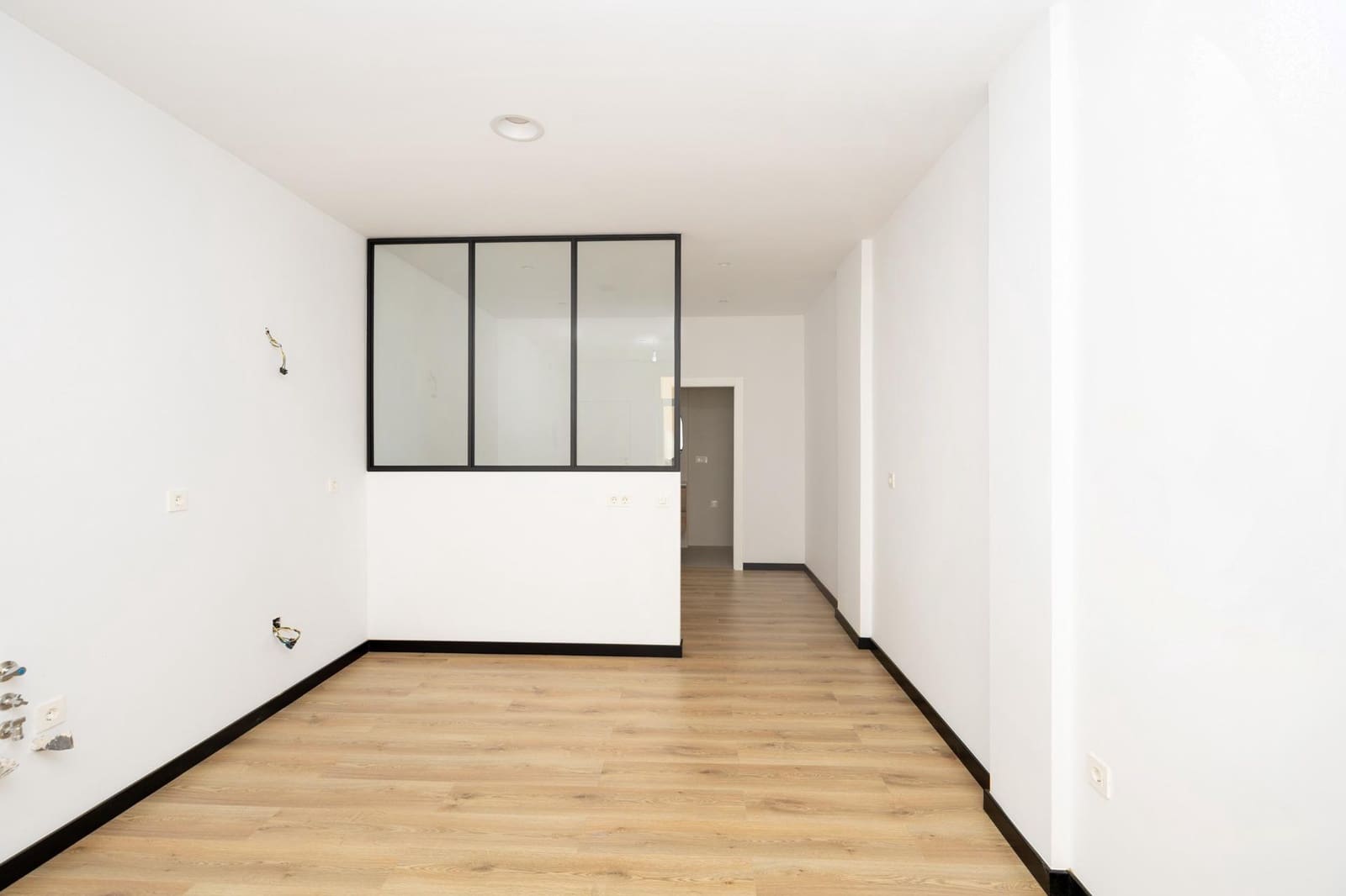 Studio til salgs i Granada by - € 160 000 (Ref: 9390772)