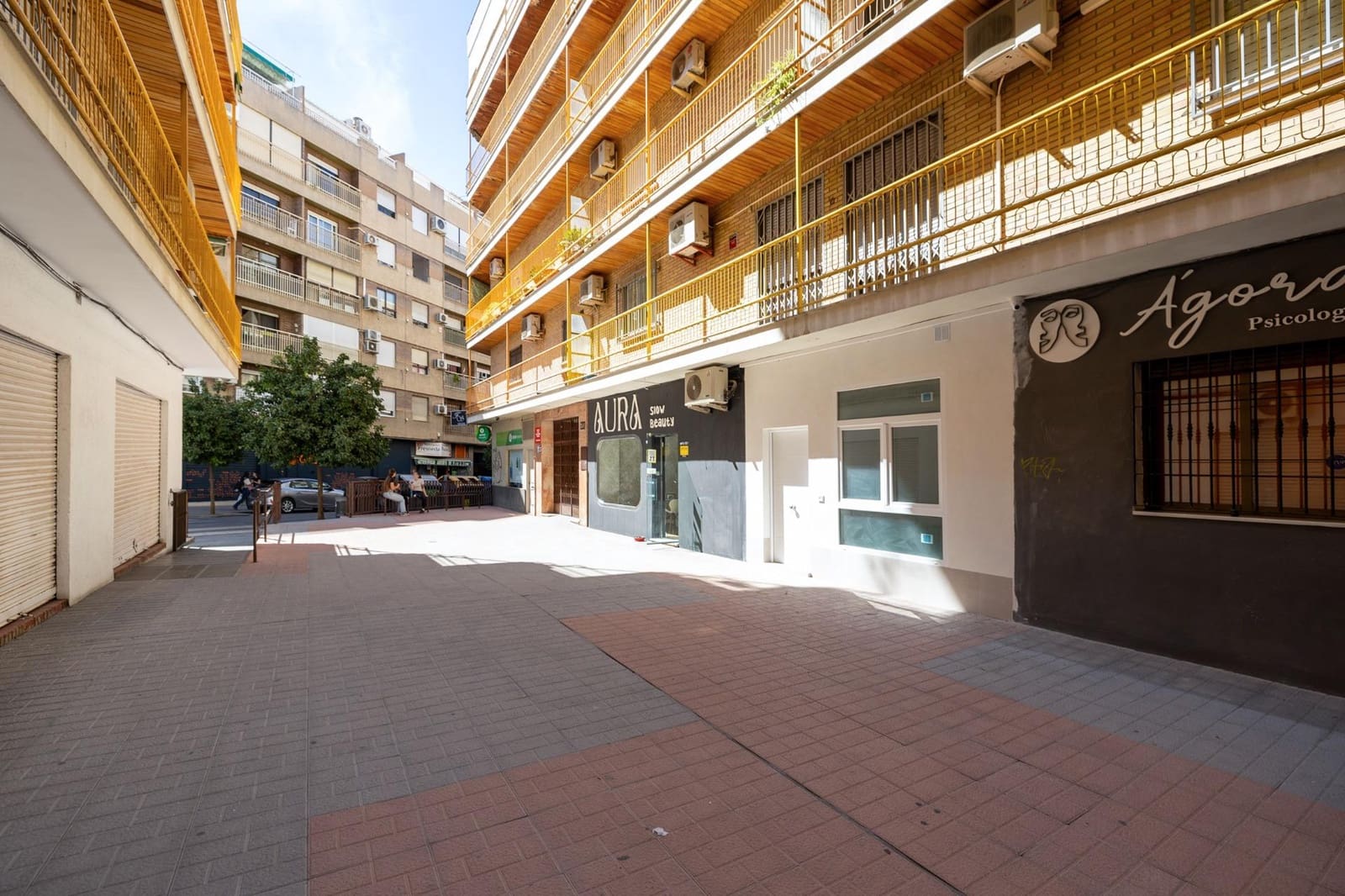 Studio til salgs i Granada by - € 160 000 (Ref: 9390772)