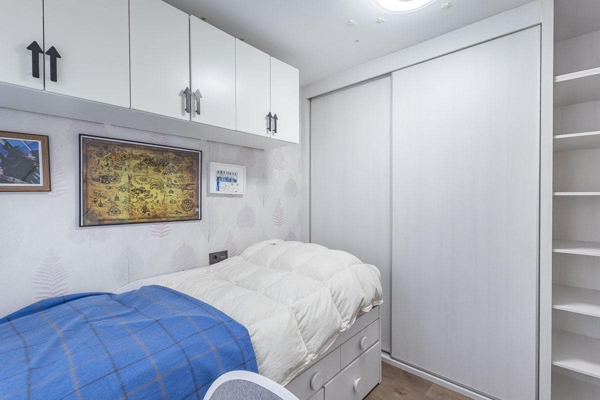 3 soverom Leilighet til salgs i Churriana de la Vega med garasje - € 209 000 (Ref: 9390773)