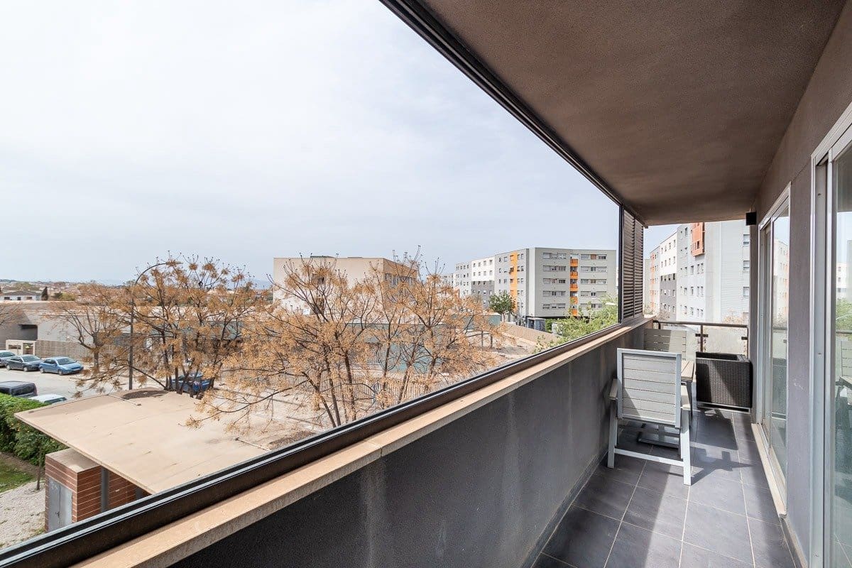 1 soveværelse Lejlighed til leje i Alhendin med swimmingpool - € 650 (Ref: 9400882)