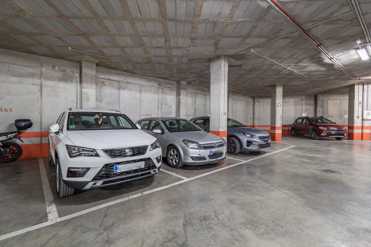 1 soveværelse Lejlighed til leje i Alhendin med swimmingpool - € 650 (Ref: 9400882)