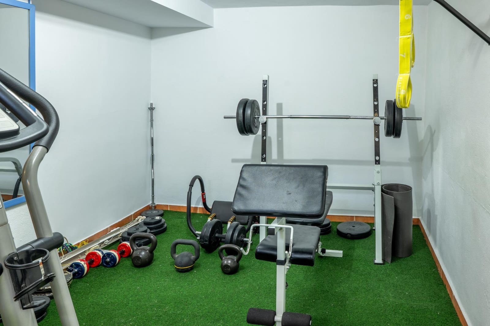 4 soverom Kjedet enebolig til salgs i Huetor Vega med svømmebasseng - € 395 000 (Ref: 9406795)