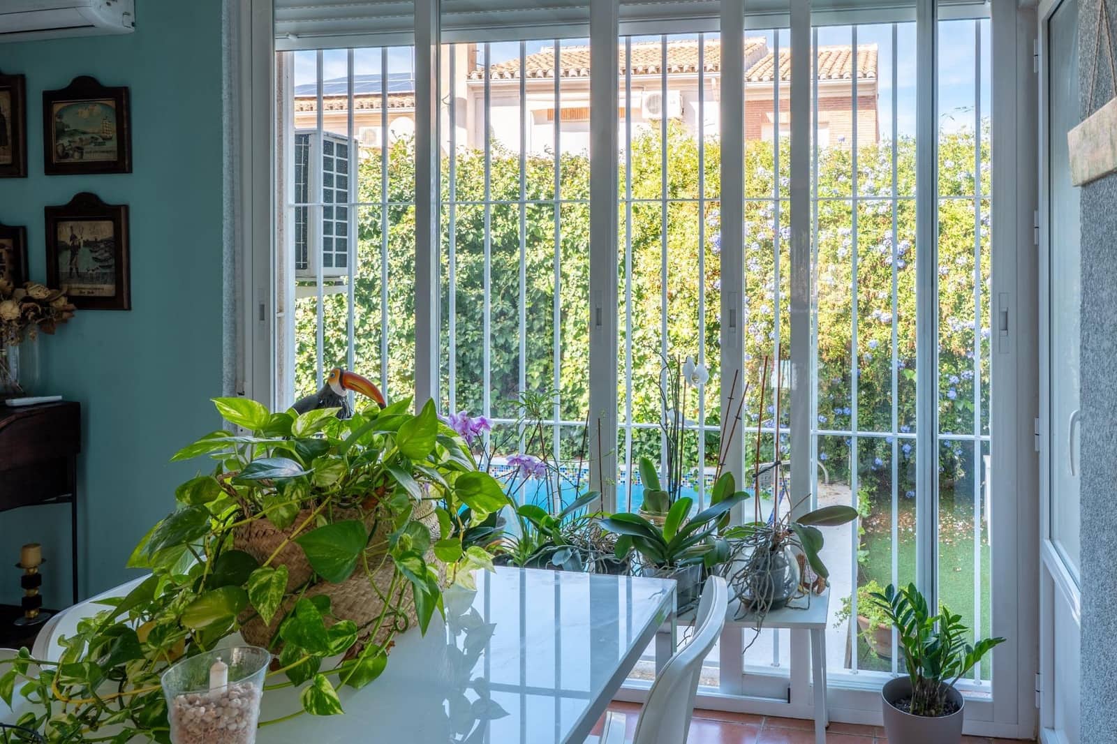 4 soverom Kjedet enebolig til salgs i Huetor Vega med svømmebasseng - € 395 000 (Ref: 9406795)