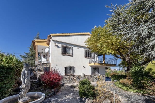 4 soveværelse Villa til salg i Gójar med swimmingpool garage - € 430.000 (Ref: 9410937)