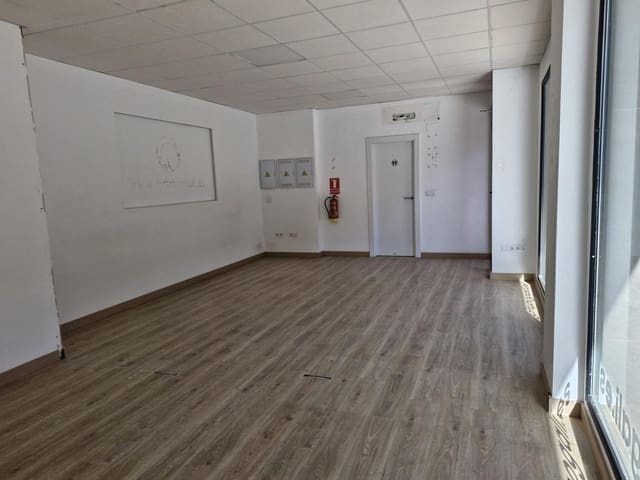 Comercial para arrendar em Zaidin, Granada cidade - 550 € (Ref: 9410938)