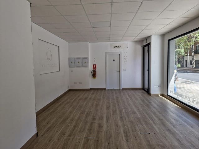 Comercial para arrendar em Zaidin, Granada cidade - 550 € (Ref: 9410938)