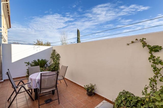 3 soverom Rekkehus til salgs i Ventas de Huelma med svømmebasseng garasje - € 169 000 (Ref: 9415889)