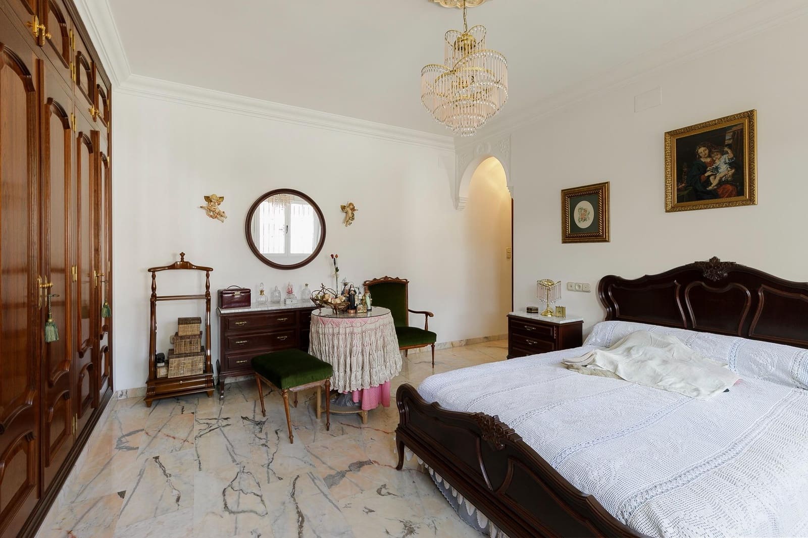 4 soveværelse Villa til salg i Granada by med garage - € 714.000 (Ref: 9419673)