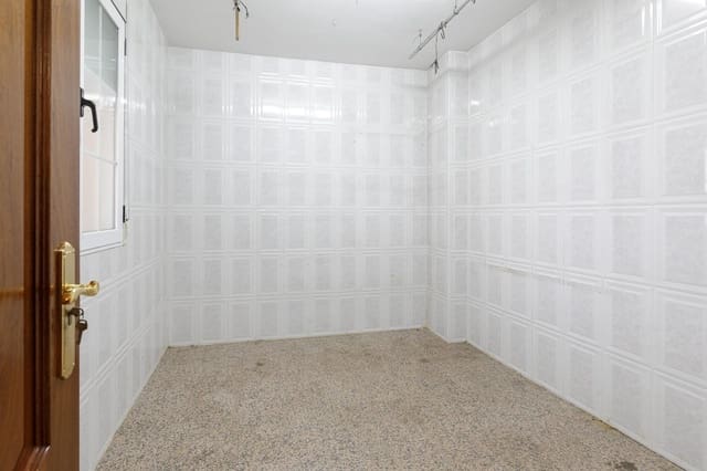 4 soveværelse Villa til salg i Granada by med garage - € 714.000 (Ref: 9419673)