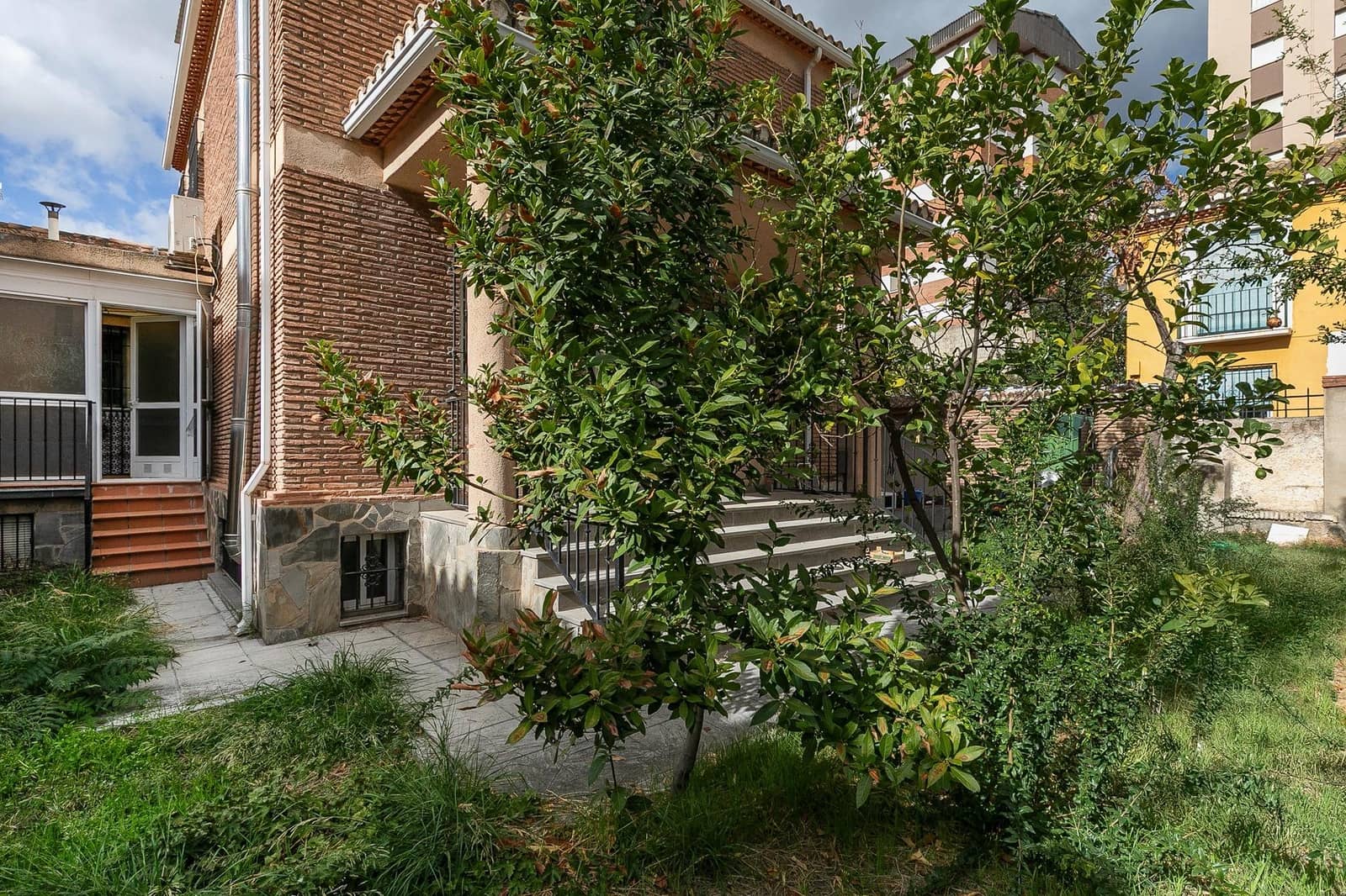 4 soveværelse Villa til salg i Granada by med garage - € 714.000 (Ref: 9419673)