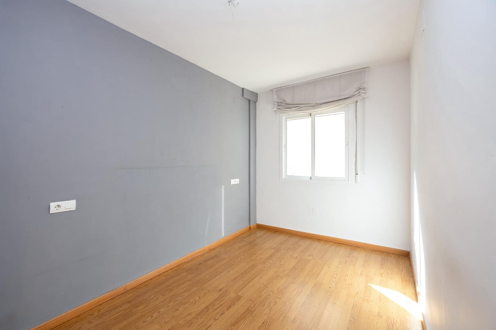 2 soverom Leilighet til salgs i Las Gabias med garasje - € 135 000 (Ref: 9419674)