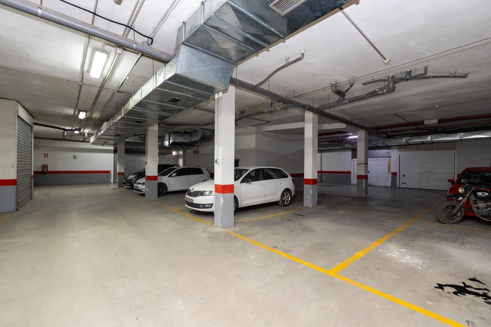 2 soverom Leilighet til salgs i Las Gabias med garasje - € 135 000 (Ref: 9419674)