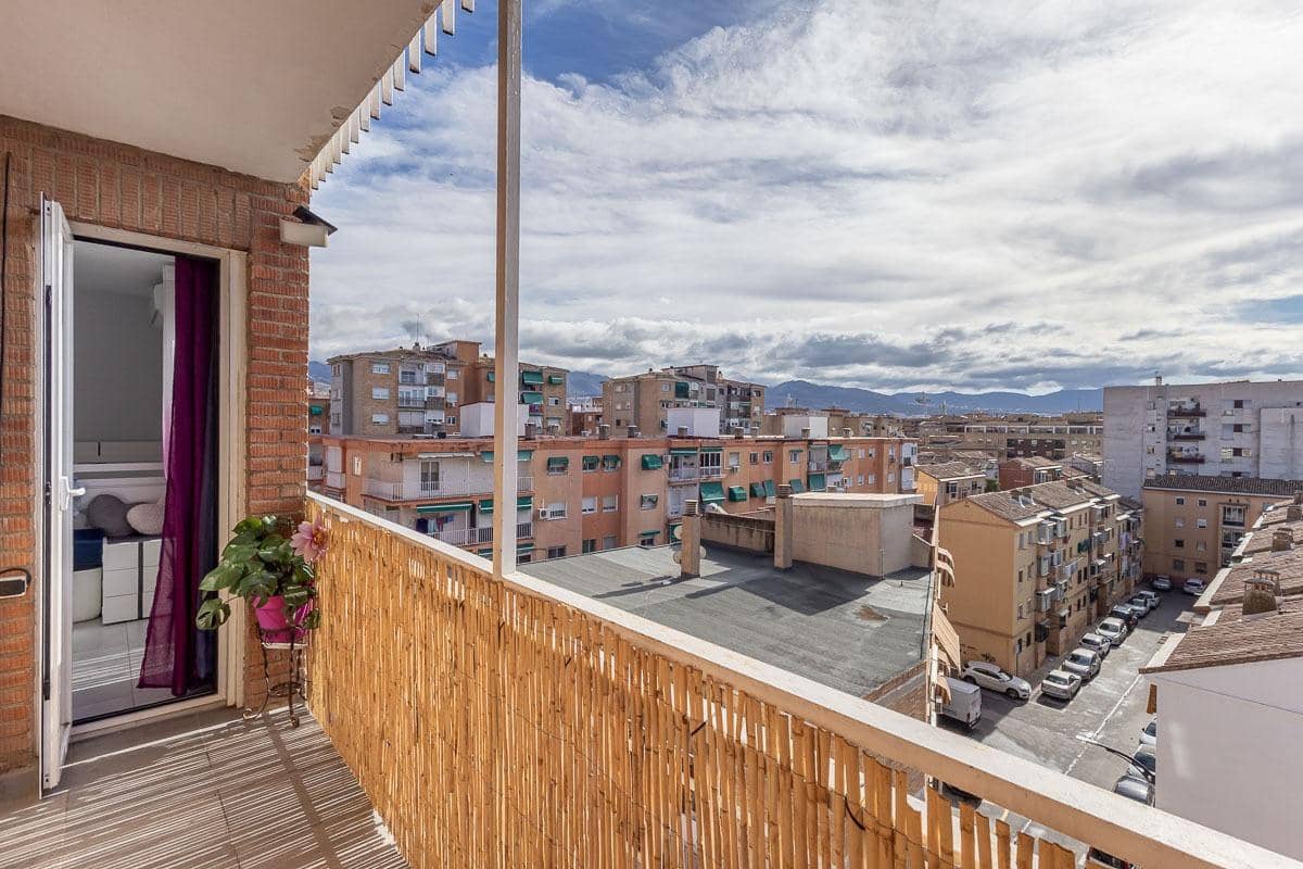 2 soverom Leilighet til salgs i Granada by - € 227 000 (Ref: 9427155)