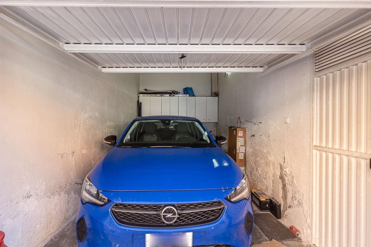 4 soveværelse Villa til salg i Jun med swimmingpool - € 240.000 (Ref: 9446296)