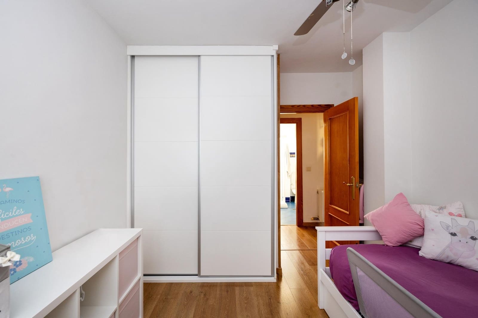 4 bedroom Semi-detached Villa for sale in Ogijares with garage - € 348,000 (Ref: 9449135)