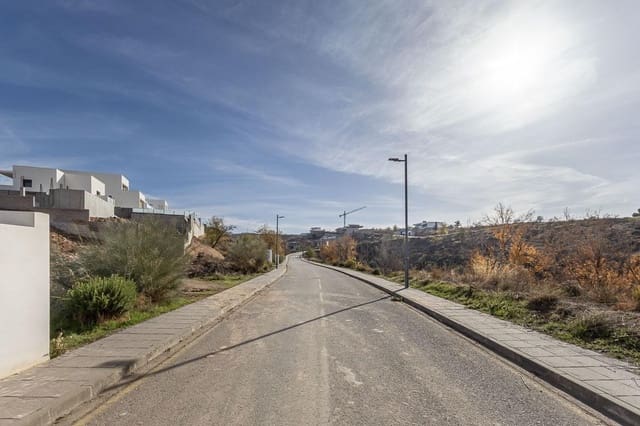 Building Plot for sale in La Zubia - € 89,900 (Ref: 9452090)