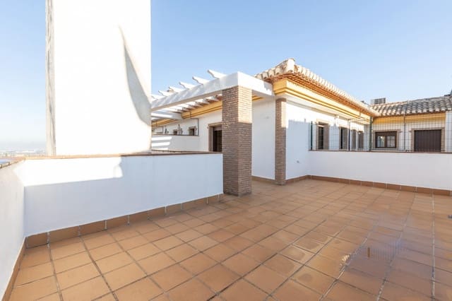 2 quarto Penthouse para venda em La Zubia - 150 000 € (Ref: 9452778)