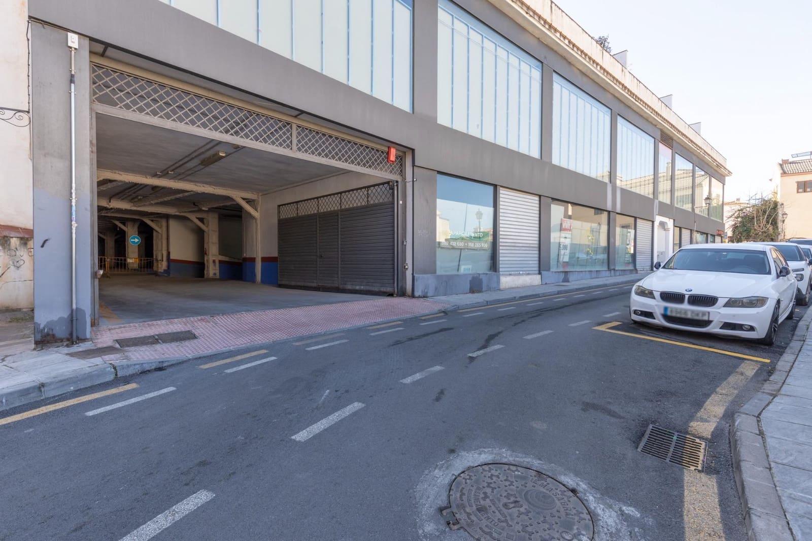 2 quarto Penthouse para venda em La Zubia - 150 000 € (Ref: 9452778)