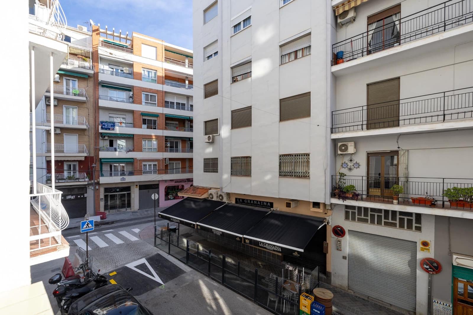 2 sovrum Lägenhet till salu i Granada stad - 398 000 € (Ref: 9456205)