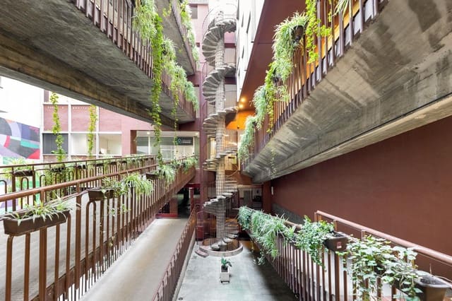 2 Zimmer Wohnung zu verkaufen in Granada Stadt - 279.000 € (Ref: 9468454)