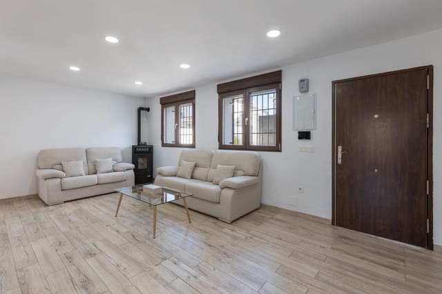 5 quarto Moradia para venda em La Zubia com garagem - 420 000 € (Ref: 9470368)