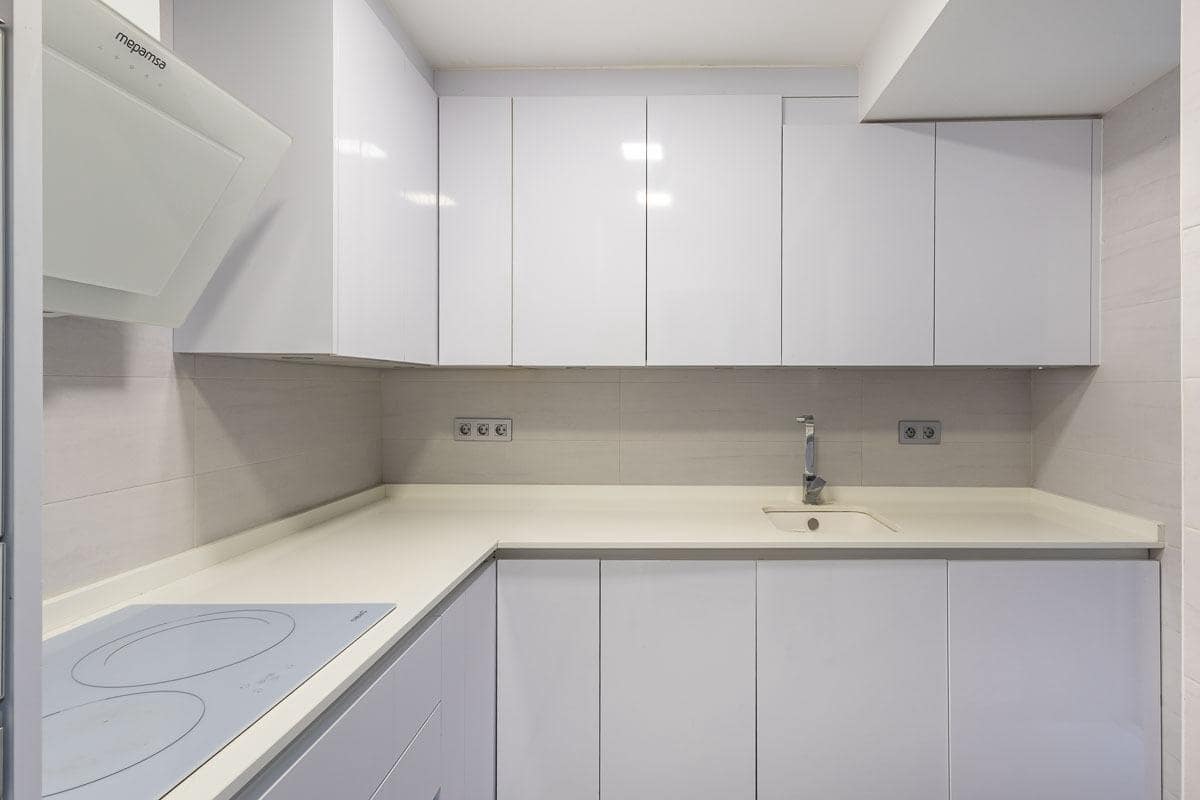 3 bedroom Flat for sale in Granada city - € 375,000 (Ref: 9474893)