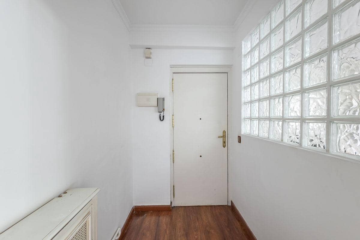 3 bedroom Flat for sale in Granada city - € 375,000 (Ref: 9474893)