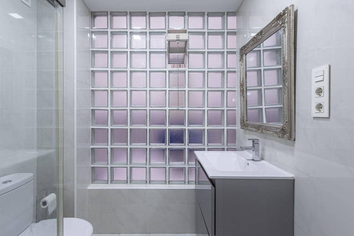 3 bedroom Flat for sale in Granada city - € 375,000 (Ref: 9474893)