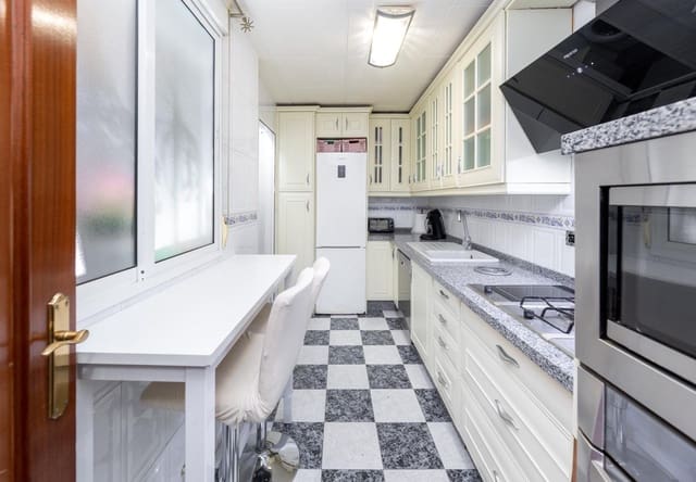 3 chambre Appartement à vendre à Armilla - 169 900 € (Ref: 9476101)