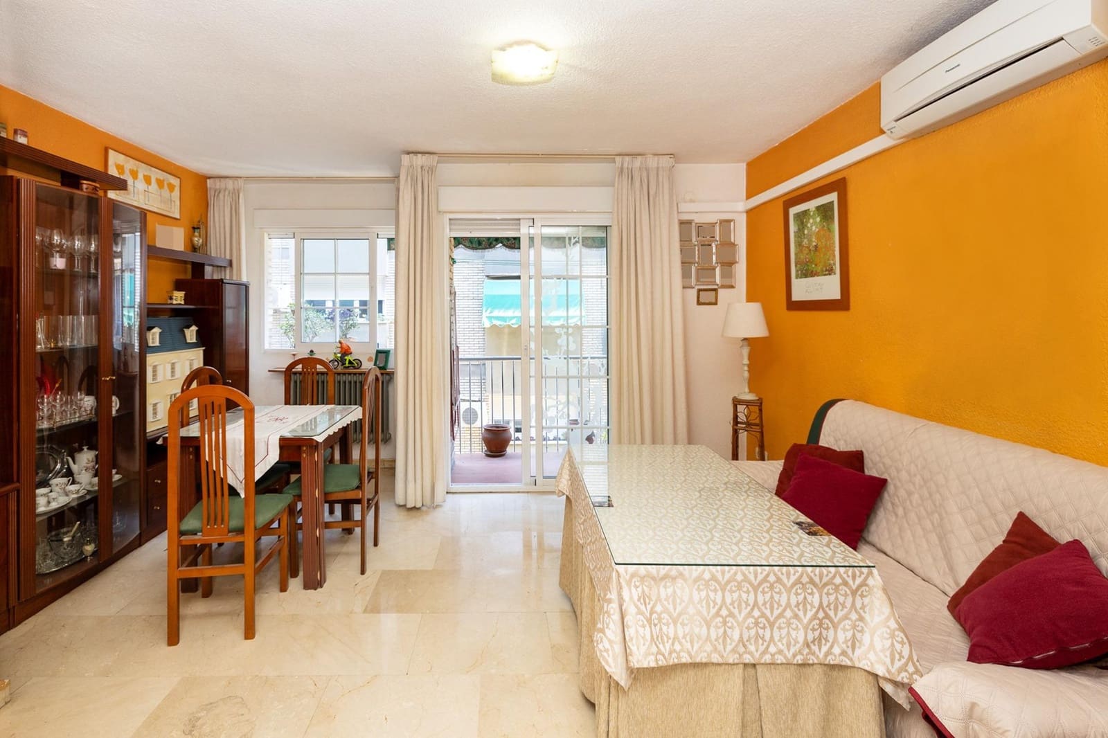 3 bedroom Flat for sale in Granada city - € 350,000 (Ref: 9482026)