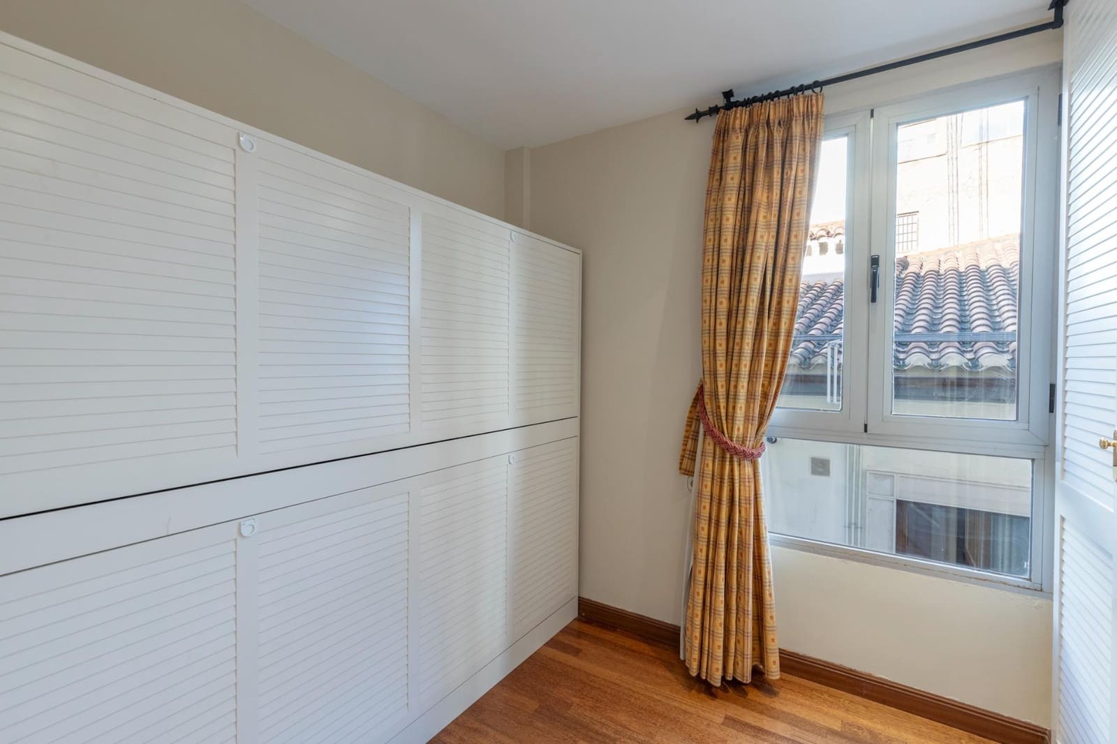 3 Zimmer Wohnung zu verkaufen in Granada Stadt - 420.000 € (Ref: 9491296)