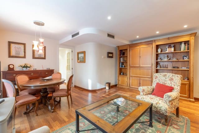 3 camera da letto Appartamento in vendita in Centro, Granada città - 420.000 € (Rif: 9491296)