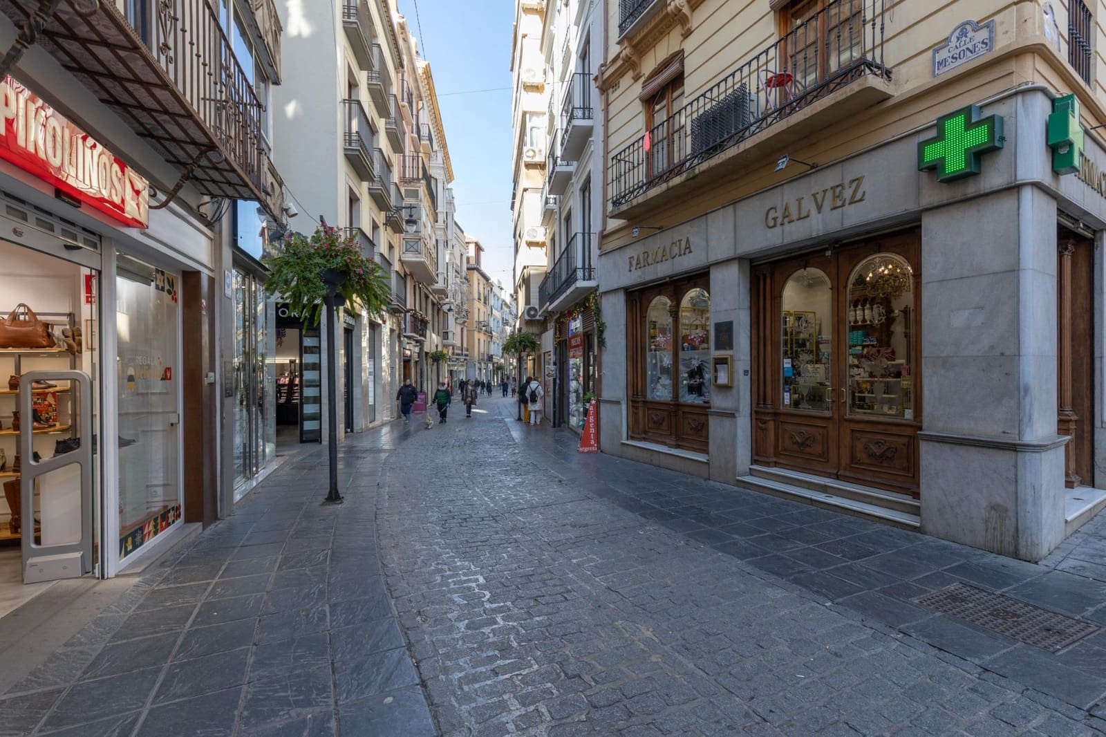 3 Zimmer Wohnung zu verkaufen in Granada Stadt - 420.000 € (Ref: 9491296)