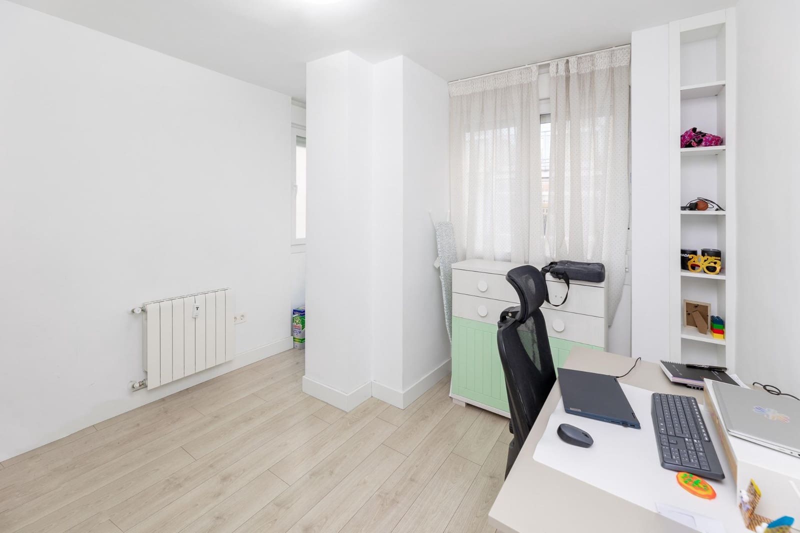 4 soveværelse Lejlighed til salg i Granada by - € 375.000 (Ref: 9491297)