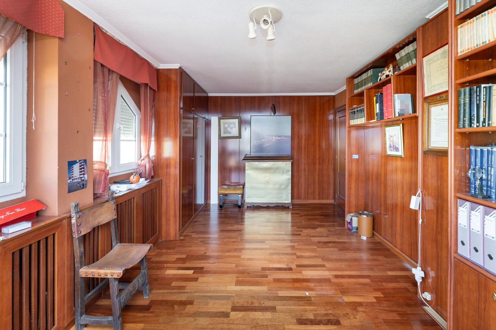 5 bedroom Villa for sale in Albolote with pool garage - € 329,000 (Ref: 9494581)