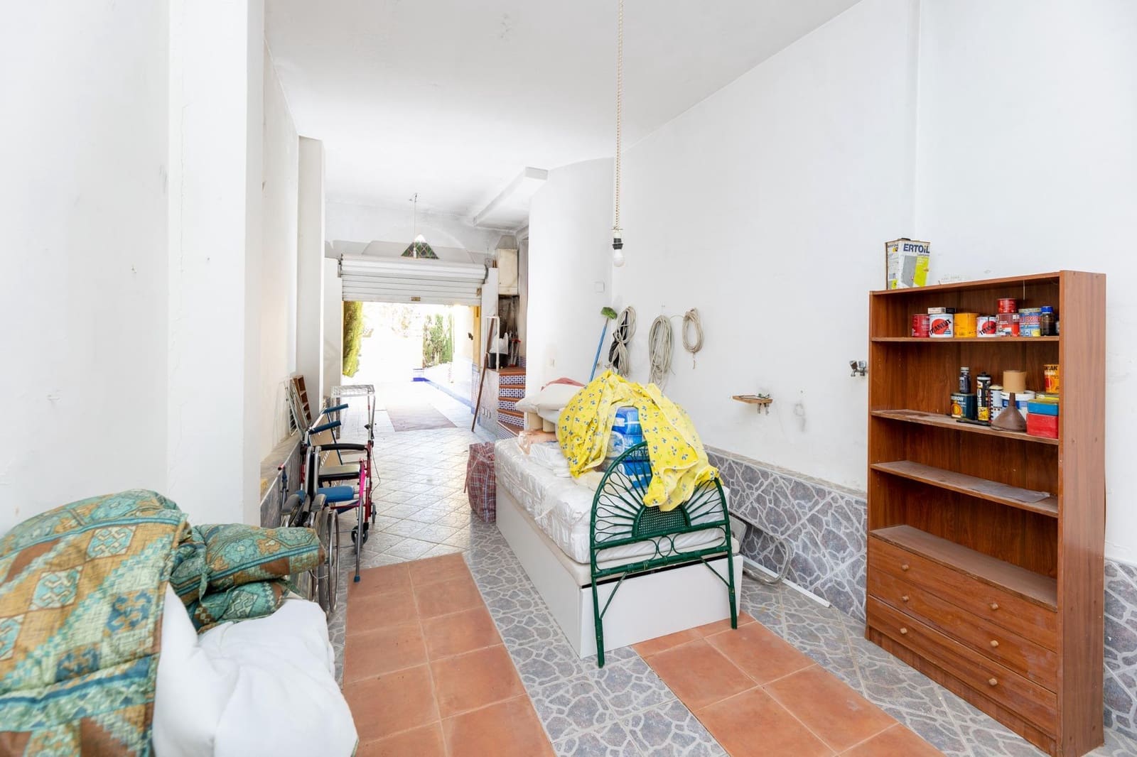 5 bedroom Villa for sale in Albolote with pool garage - € 329,000 (Ref: 9494581)