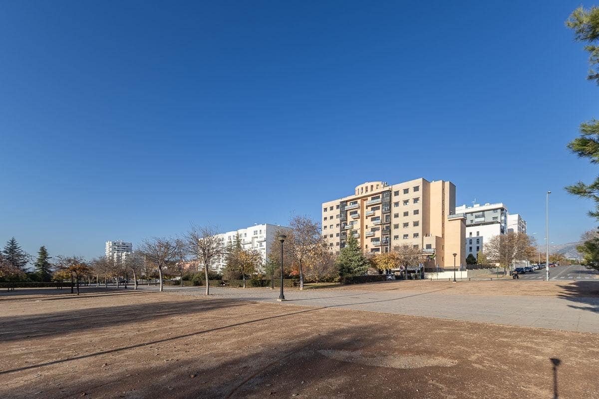 2 quarto Apartamento para venda em Granada cidade com piscina - 320 000 € (Ref: 9516077)