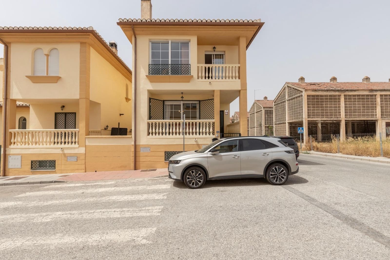 4 soverom Villa til salgs i Albolote med garasje - € 309 000 (Ref: 9516079)